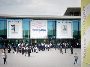Die GrindingHub 2024 ist in vollem Gang. Vier Tage lang dreht sich in den Stuttgarter Messehallen alles rund um Schleiftechnik – Maschinen, Werkzeuge, Verfahren und die neuesten Technik-Trends in diesem Bereich.