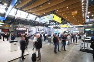 Die GrindingHub 2024 ist in vollem Gang. Vier Tage lang dreht sich in den Stuttgarter Messehallen alles rund um Schleiftechnik – Maschinen, Werkzeuge, Verfahren und die neuesten Technik-Trends in diesem Bereich.