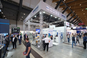 Die GrindingHub 2024 ist in vollem Gang. Vier Tage lang dreht sich in den Stuttgarter Messehallen alles rund um Schleiftechnik – Maschinen, Werkzeuge, Verfahren und die neuesten Technik-Trends in diesem Bereich.